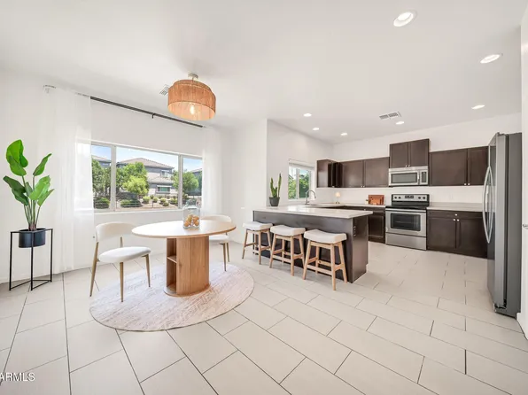 1809 W MINTON Street, Phoenix, AZ 85041