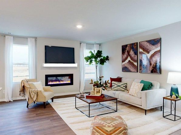 HAMILTON Plan, Oak Leaf Villas view 2