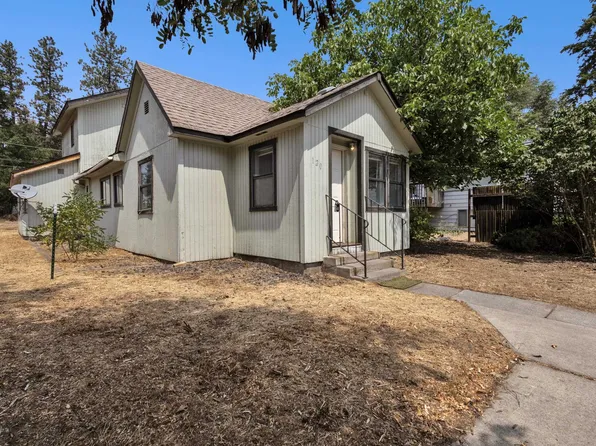 120 W 3rd St, Cheney, WA 99004
