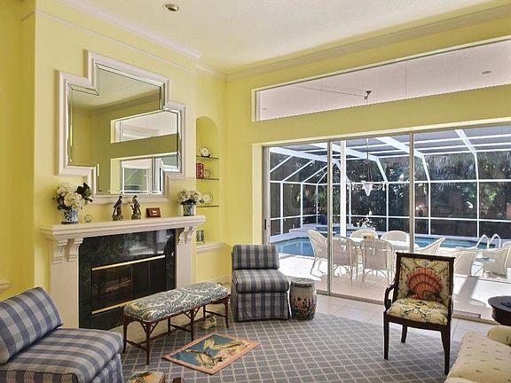 3rd image of 160 Bermuda Bay Ln