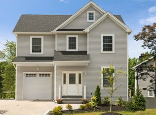 447 Colonia Blvd, Colonia, NJ 07067