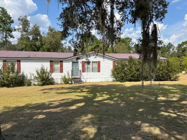 1154 Ramblewood Rd, Douglas, GA 31535