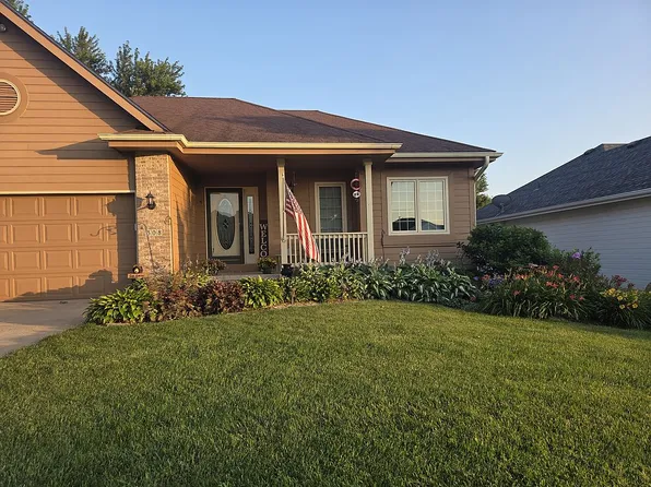 308 Marinda Dr, Council Bluffs, IA 51503