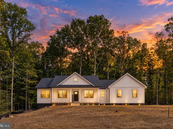 8425 Swan Woods Rd, Rhoadesville, VA 22542