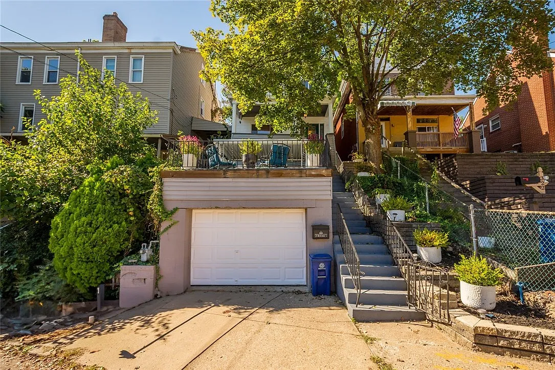 324 Merrimac St photo 1