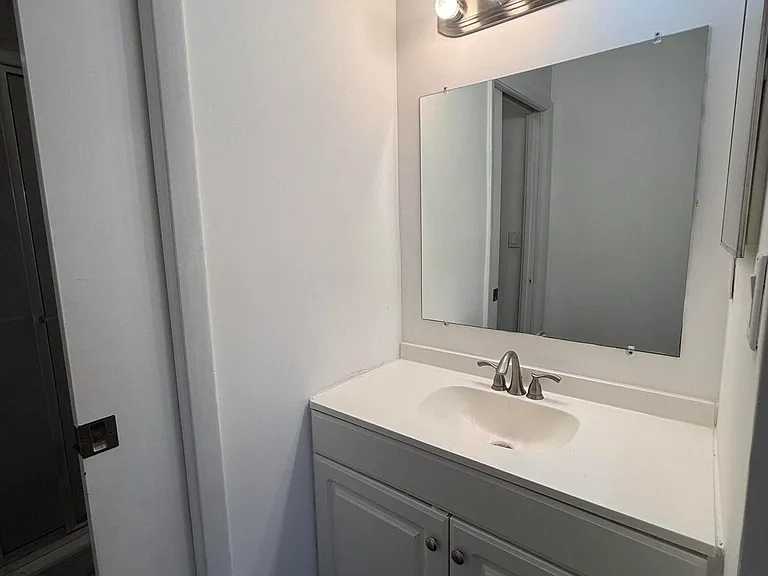 5161 NW 11th Ln — Photo 10