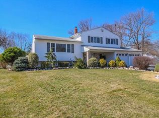 60 Annette Dr, Edison, NJ 08820