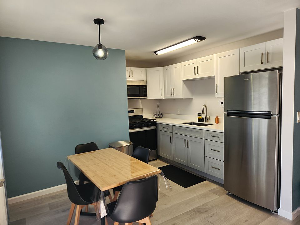 1st image of 485 Waianuenue Ave APT 233