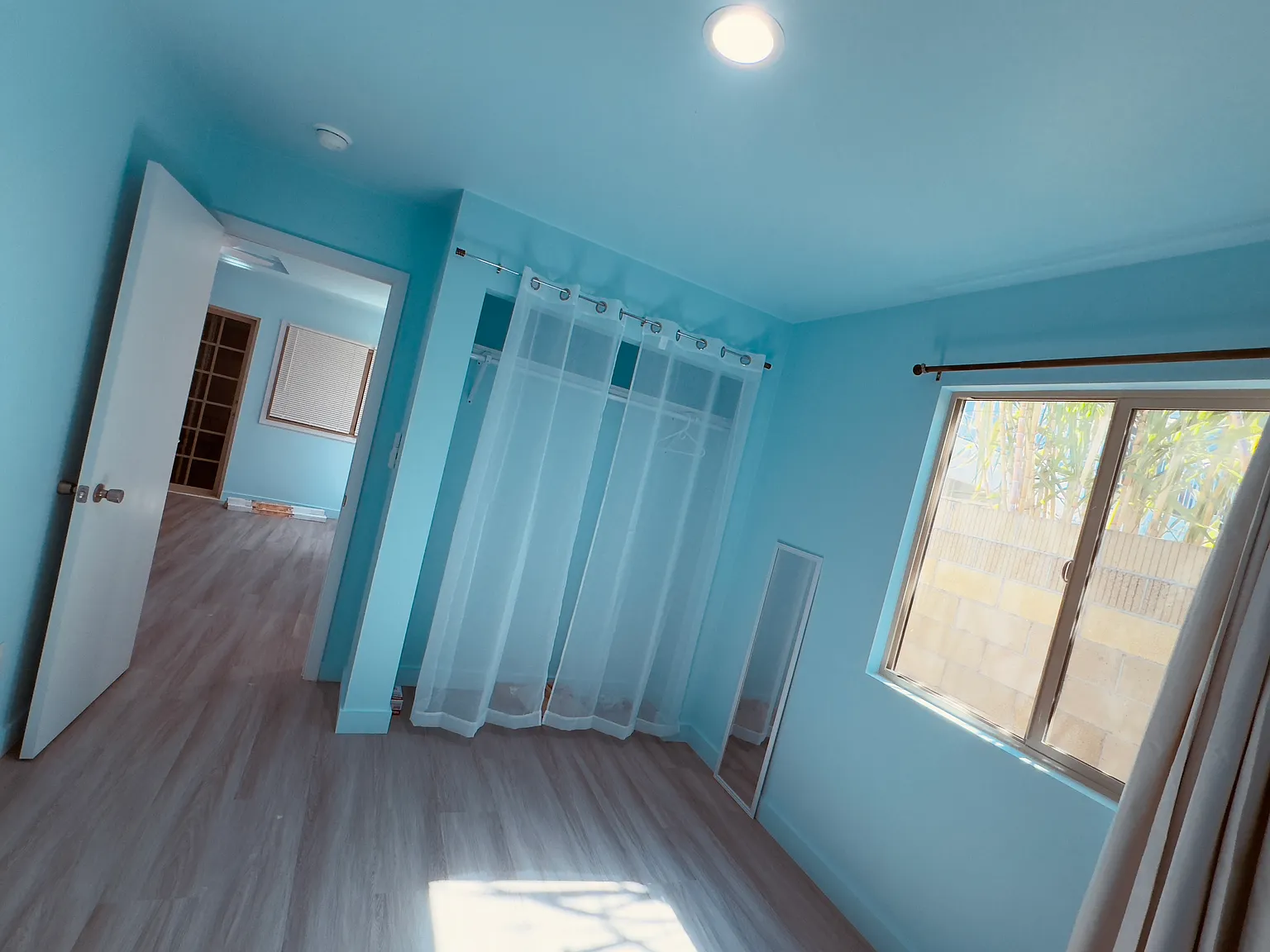 8762B Monterey Cir — Photo 2