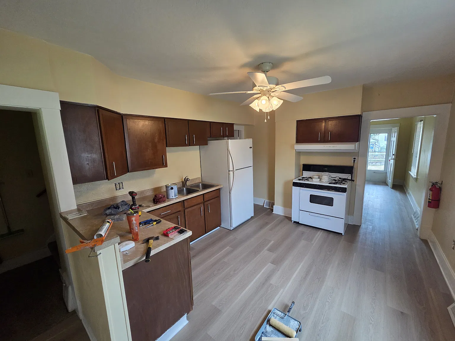 2 bed, 1024 sqft, $1,100 — Photo 3