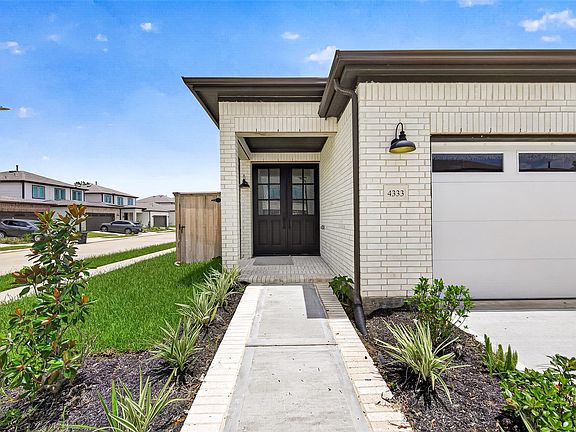 5th image of 4333 Avron Dr