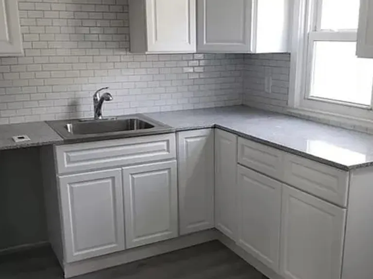 10716 Florian Ave — Photo 15