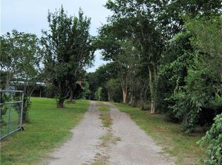 23714 Chisolm Trl, Navasota, TX 77868