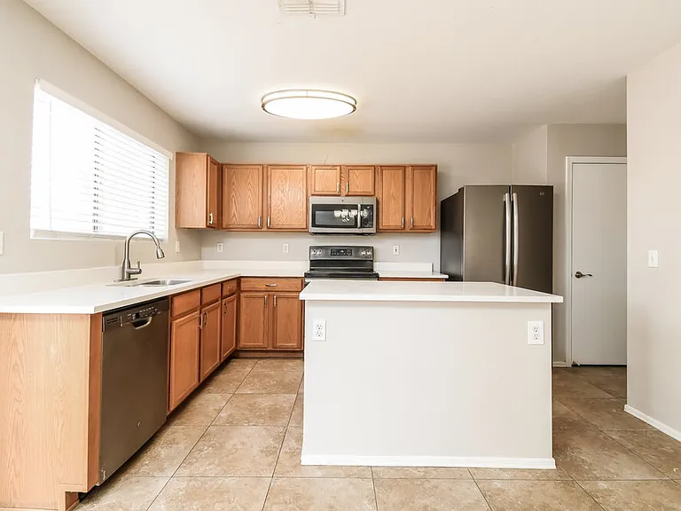 8918 E Oro Cir — Photo 8