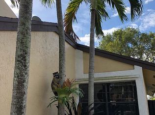 260 SW 97th Ave, Hollywood, FL 33025