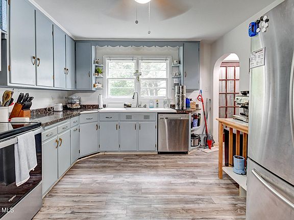 4th image of 195 Northampton Road