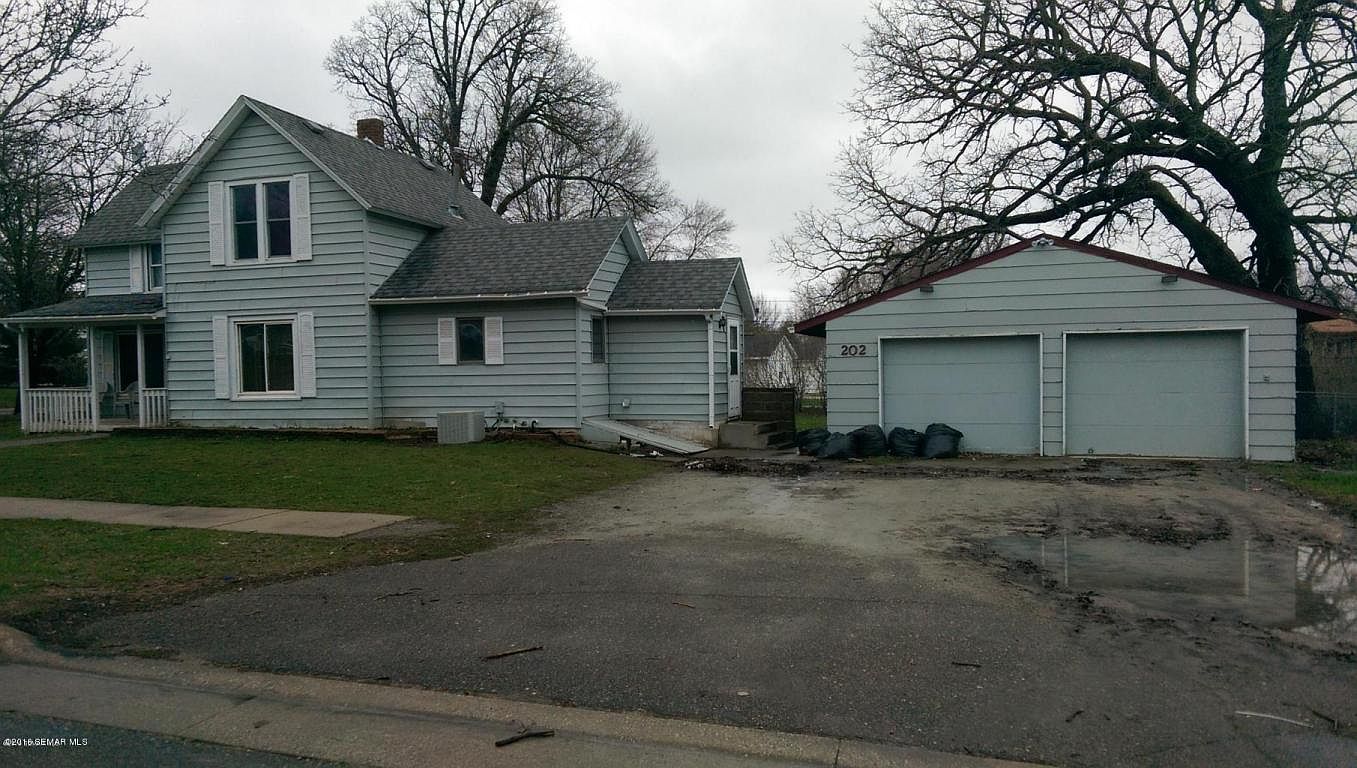 202 1st St NE, Dodge Center, MN 55927 Zillow