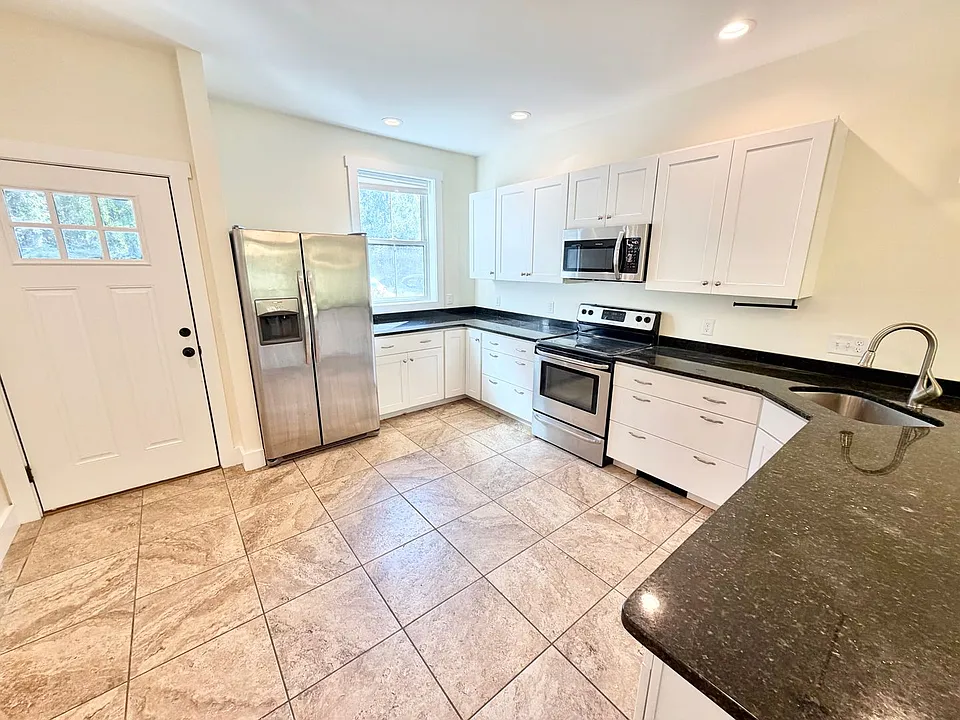 111 Grey Rock Rd #141
