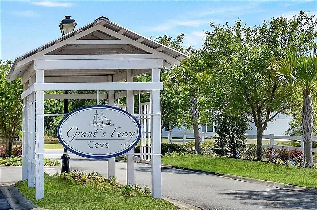 3 bed, 2.0 bath, 1704 sqft, $2,150 — Photo 1