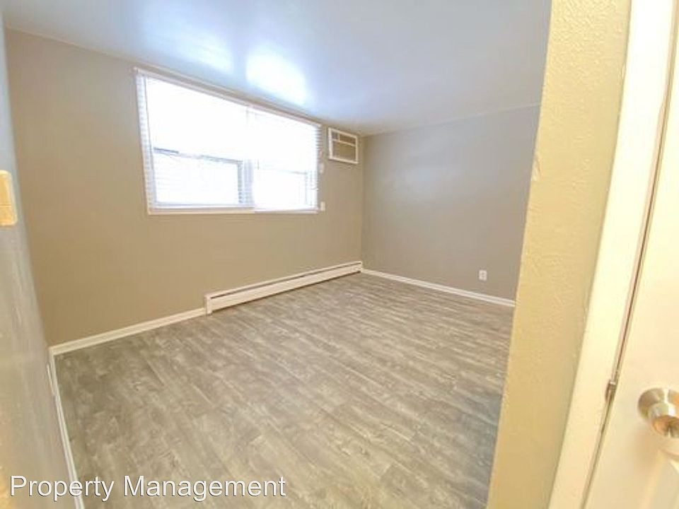 2nd image of 1700 E 9th St #7401079