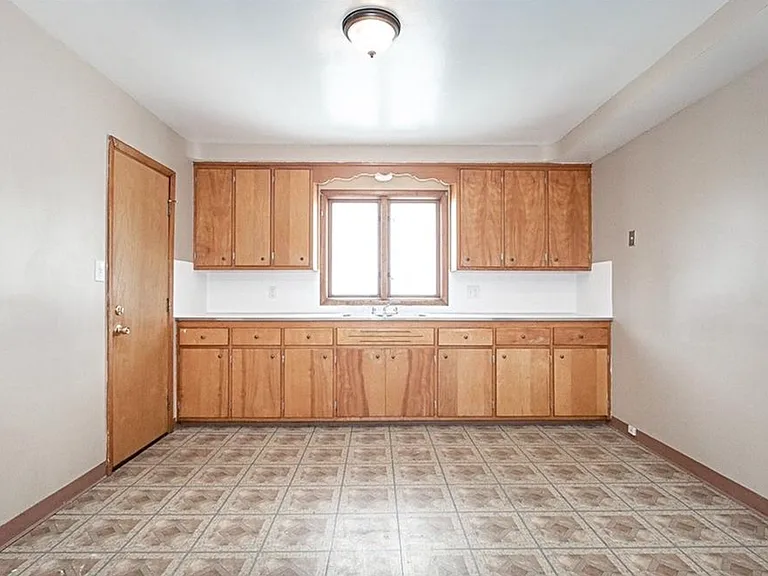 4633 Warner Rd — Photo 10