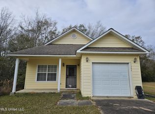 11597 Oaklane Dr, Gulfport, MS 39503