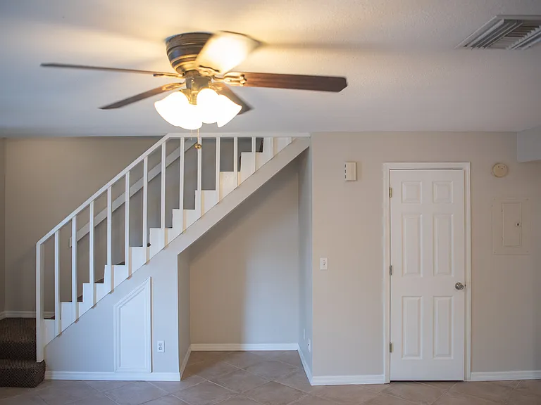 1594 Chateaux De Ville Ct — Photo 15
