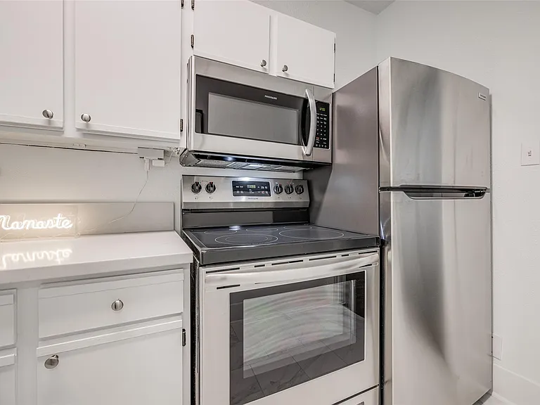 601 Bomar St #3 — Photo 16