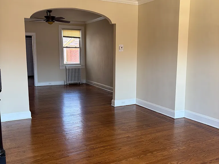 4224 Sheldon Ave — Photo 3