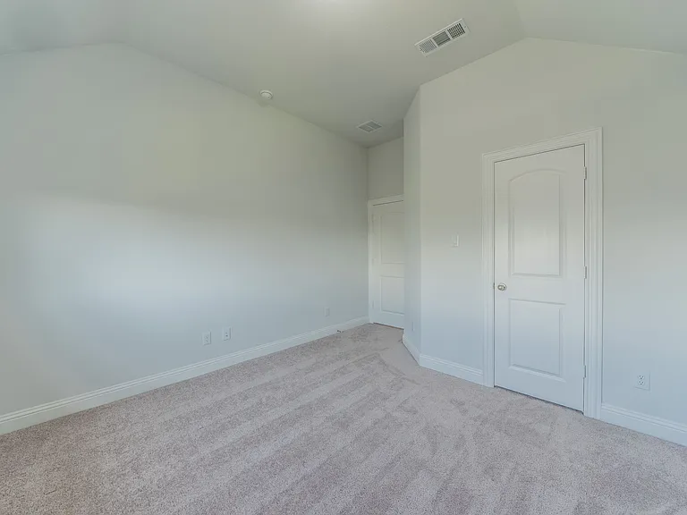 921 Bayberry Dr — Photo 24