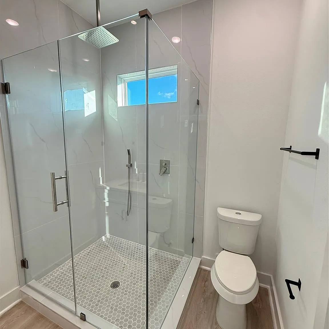 3 bed, 1386 sqft, $1,800 — Photo 1