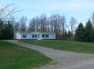 1421 Middle Rd, Ogdensburg, NY 13669