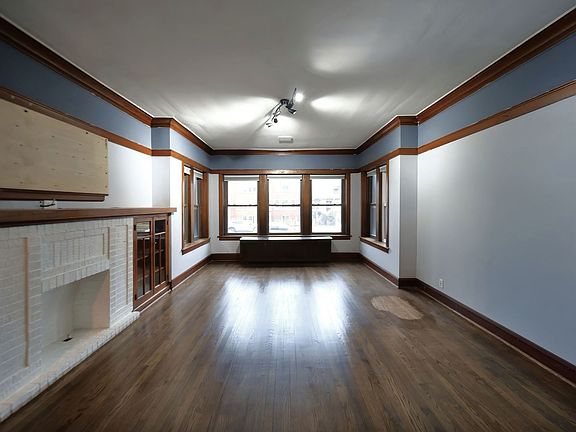 2nd image of 4324 W Parker Ave