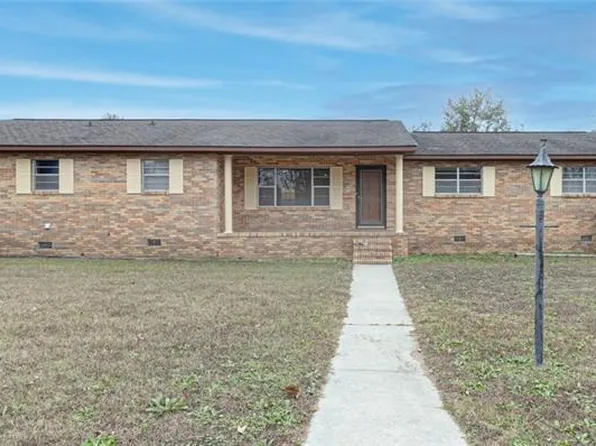 18 Bishop Rd, Smiths Station, AL 36877