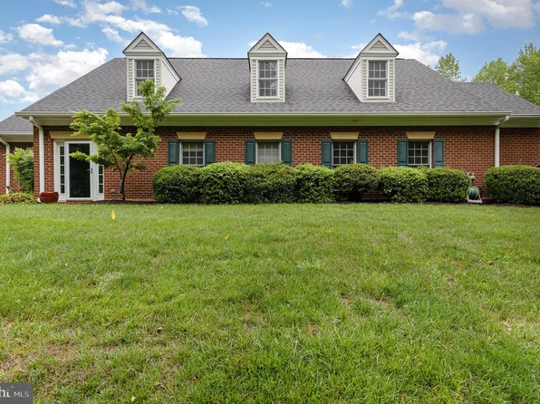 12206 Meadow Branch Way, Fredericksburg, VA 22407
