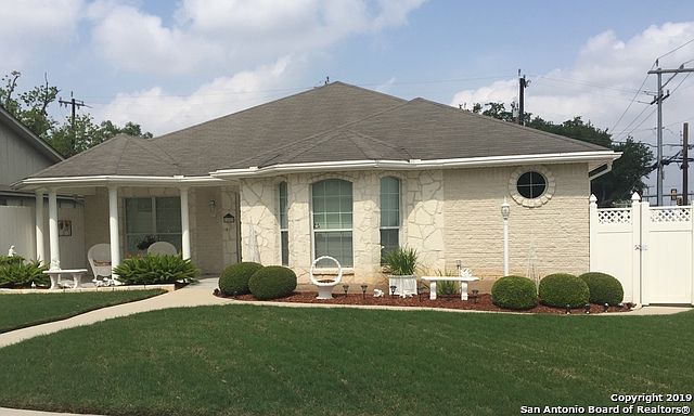 1st image of 102 Quivira Dr