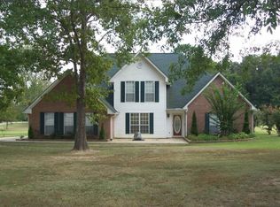 548 Country Oaks Cir, Tupelo, MS 38801