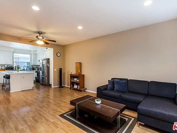 5th image of 524 N Chardonnay Dr