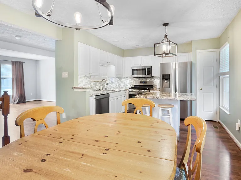 114 Paden Ct — Photo 8