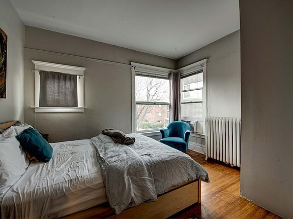 5th image of 1225 Clarkson St APT 2
