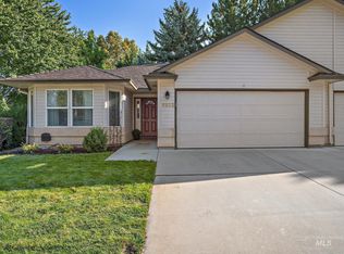 6032 N Gadwall Ln, Garden City, ID 83714