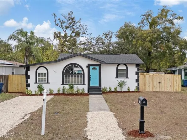 706 N Castle Ct, Tampa, FL 33612
