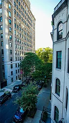 Rented by R New York