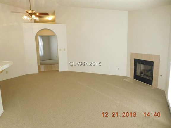 3rd image of 916 High Plains Dr #0