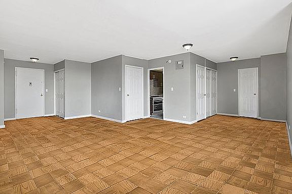 2nd image of 590 Flatbush Ave APT 15A