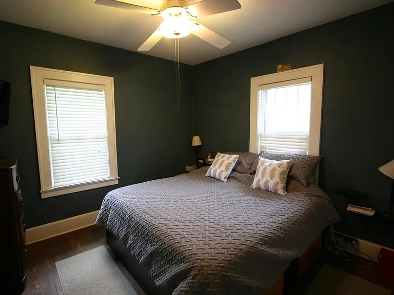 208 Sherman Ave — Photo 15