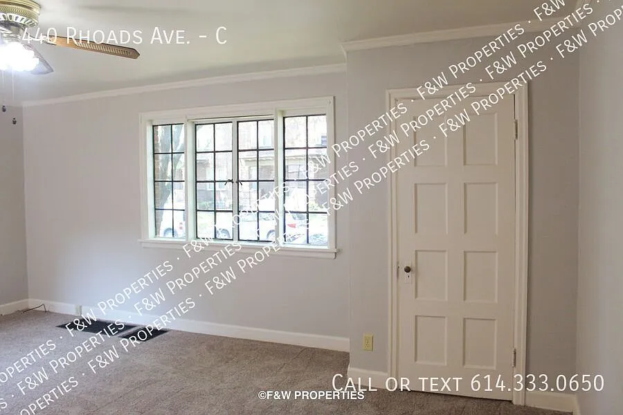 Very spacious 1BR 1BA apartment with private washer/ dryer hookups in the shared basement. — Photo 4