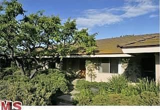 3rd image of 6934 Grasswood Ave