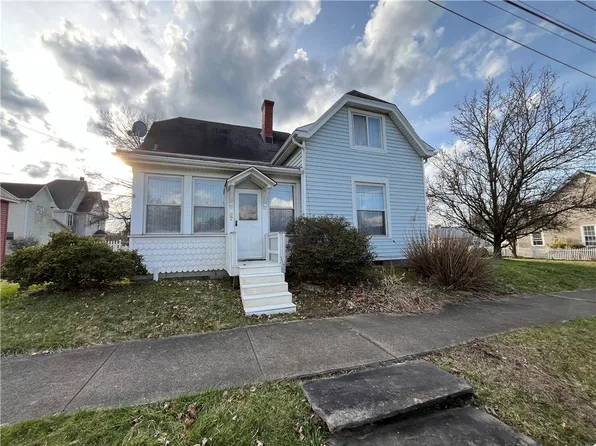67 Sycamore St, Waynesburg, PA 15370