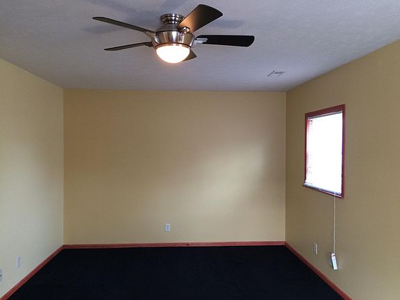 4th image of 2445 D St #2